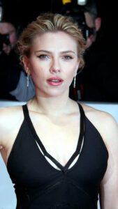 Scarlett Johansson Scarlett johansson Age,weight, Height, Affairs, House, Kids, Pets, Movies,Surgeries,images, husband,net worth, chieldren